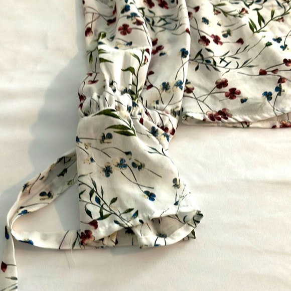 Brand: RESERVED - Picture 3 of 4